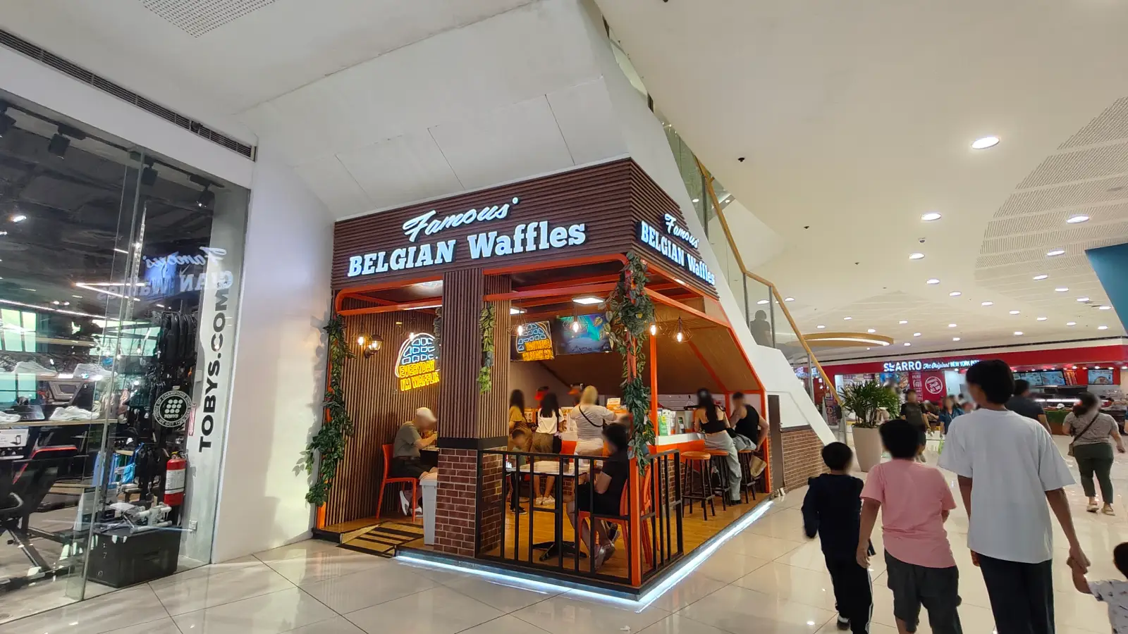 FAMOUS BELGIAN WAFFLES in SM Mall of Asia